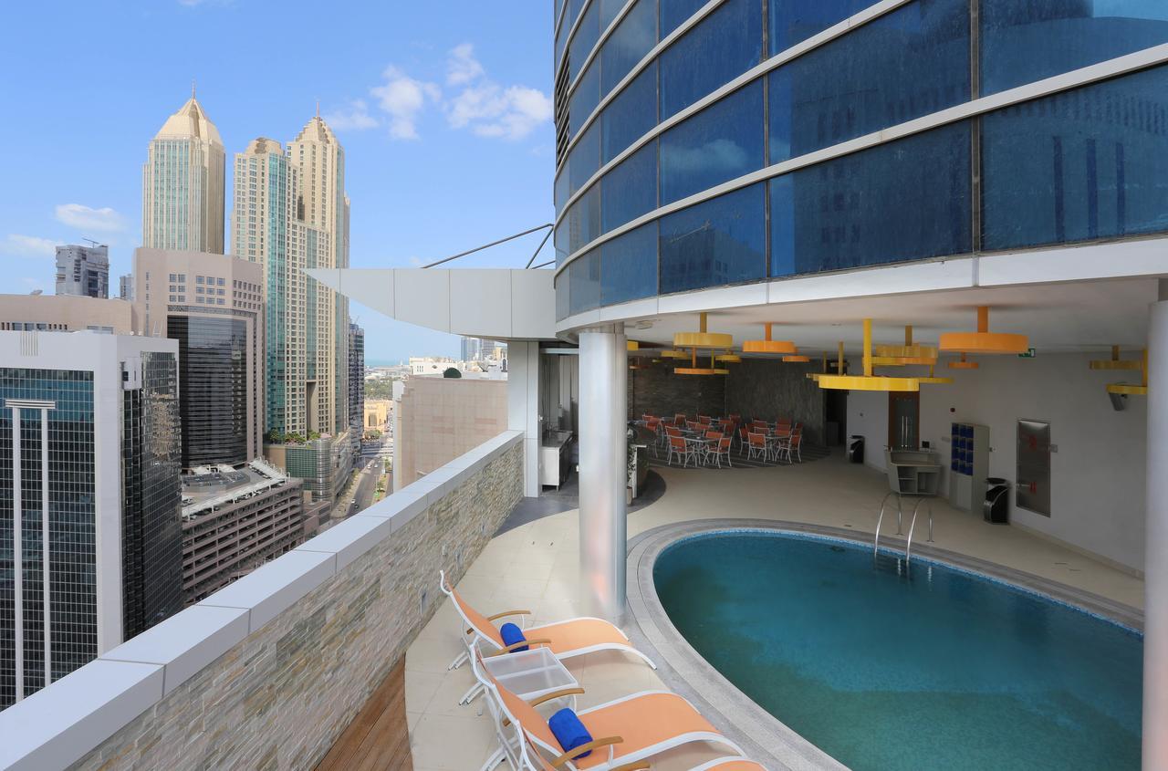 Tryp By Wyndham Abu Dhabi City Center Exterior photo